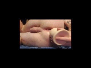 Anal Slut Stuffs his Asshole during Quarantine.