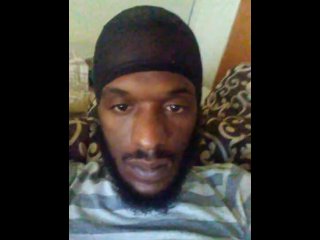 Showing something after nutting