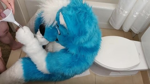 Husky urinal