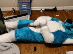 Fizzy tortures his balls with a robospanker - Screenshot 1 of 16 - Furry