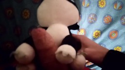 Peluche sans dent dans la tête