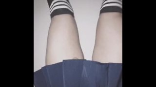 Японская школьница под юбкой TS
