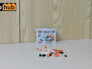 A cute saber-toothed cat (Lego)