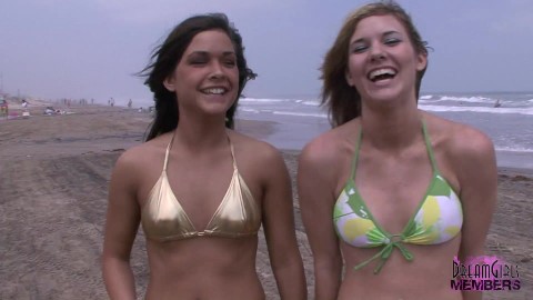 Spring Break Spy Cam Boobs - Innocent Daughters get Wild & Naked on Spring Break - Pornhub.com