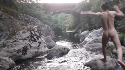 J’ai failli tomber escalader des rochers à risque