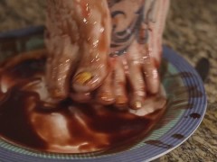 Turn these feet into a tasty SNACK!