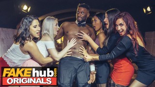 LADIES CLUB Adara Love And Get Facial In Strip Club Threesome