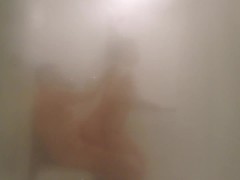 Surviving quarantine by fogging up the shower room #stayhome