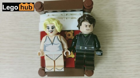 Uma piada suja de Lego: uma irmã e seu meio-irmão