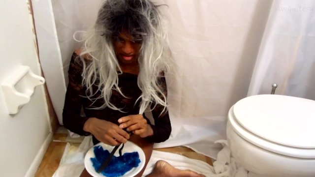 Horny Teen Ladyboy Eats Twitter & Plays Hard in Lingerie Dress Cums on Self