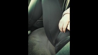 DONT TRY THIS! Having an orgasm while bf drives. Dripping yoga pants