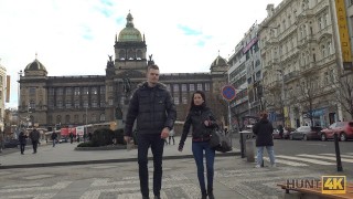 HUNT4K. Hunter rencontre une jolie fille à Prague et la baise