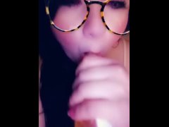 Mmm papi cum have a drink with me and lets get nasty
