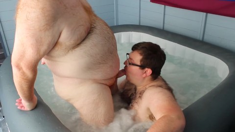 Stepson Sucks Daddy in Hot Tub