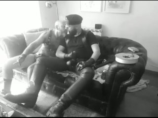 Cigar smoking leather blowjob