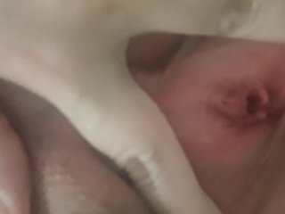 Hot teen stretching her extremely tight pussy hole Close-Up before fingering herself til orgasm! 
