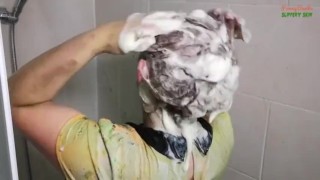 Penny Banks Prysznic W Mokrym Wyglądzie W Mojej Zniszczonej Sukience I Myciu Włosów