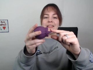 female orgasm, clitoral vibrator, review, solo female