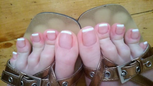 Very Very Long Black Girls College Naked Toes Nails - Showing Long Toes with French Toe Nails in Sexy Flip Flops- OlgaNovem -  Pornhub.com