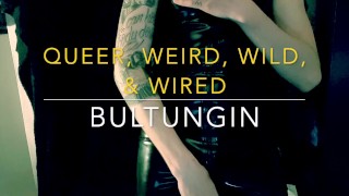 Slanke punk Guy, Bultungin13 in latex berijdt dildo