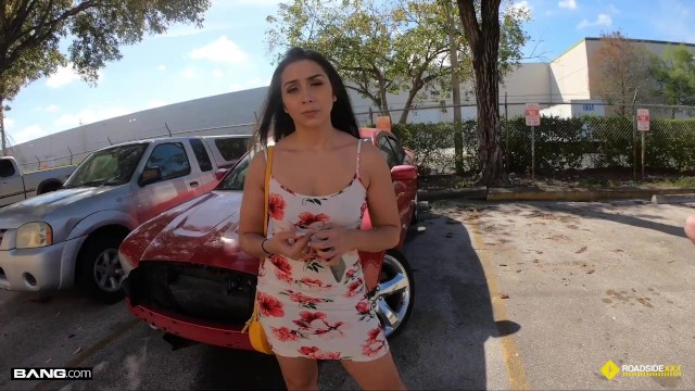Xxx Sex Bumper And Sexy Car - Roadside - Latina Fucks her Car Mechanics Dick for a Favor - Pornhub.com