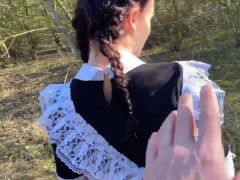 школьницу в кустах выебал учитель и случайно кончил в киску - Screenshot 1 of 16 - Teen