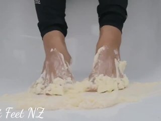 Cream Feet to SatisfyYour Foot Fetish