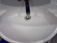 Anomaly In My Bathroom [Sound ON]