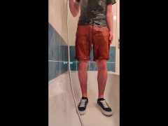 PISSING MY SHORTS AND BLUE VANS BEFORE TAKING A SHOWER - Screenshot 10 of 16 - Omorashi