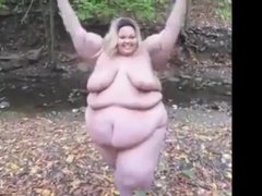 Ssbbw flash outside - Screenshot 13 of 16 - Blondee