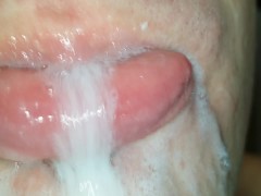 Пенистые губы для тебя (ASMR) - Screenshot 15 of 16 - Split