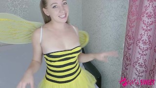 SLOPPY SUCK DICK COSPLAY BEE With A HUGE Facial