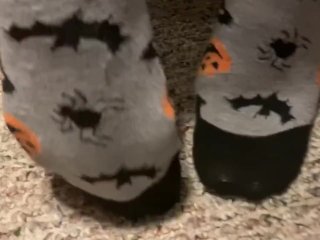 Teen girl socks up close foot fetish