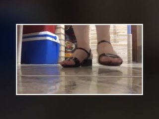 @tici_feet IG tici feet tici_feet the inpatient lawyer - giantess preview