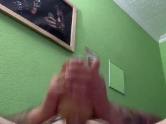 Wank till cum use toy