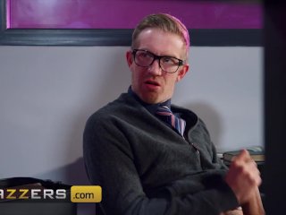 Brazzers - Cute Valentina Bianco Fucks Danny D At The Collage Library screenshot number 1