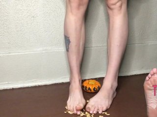 pumpkin feet, foot crush, foot smash, exclusive