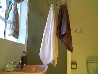 Sensational Sia Soon & Big Sexy Mark Go LONG & HARD in the wash closet!