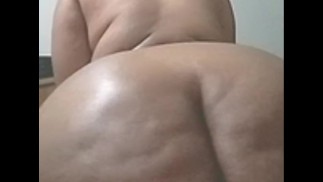  Help me rise $10k for my boob job PayPal @candicenico HUGE ASS GRANNY TWERKS ASS AFTER HOT FUCK