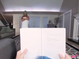 Spying on the Shemale Stepmom screenshot number 0