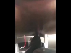 Мастурбирование вагины с помощью автомобильной ручки переключения передач - Screenshot 9 of 16 - Humping