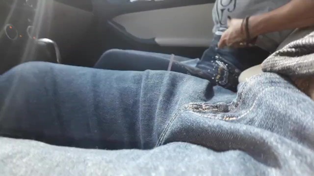 Car handjob 