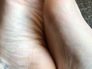 mother, solo female, upclose feet, point of view