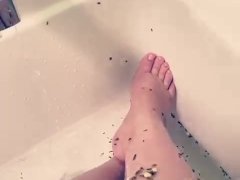 Bath time - Screenshot 10 of 16 - Feetrubs