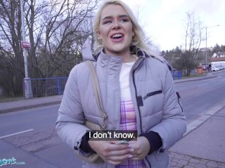 Public Agent British tourist Gina Varneysucks Czech dick
