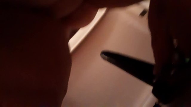 Bathroom toy play
