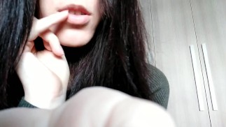 [Full video] Jealous Giantess Girlfriend Shrinks You