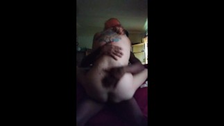 丰满的 Rainbowhair04 游乐设施被怪物迪克博士操了