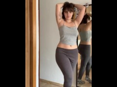 Striptease - Screenshot 1 of 16 - Kink