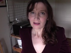 Video Free Use Slut Welcomes You to the Neighborhood
